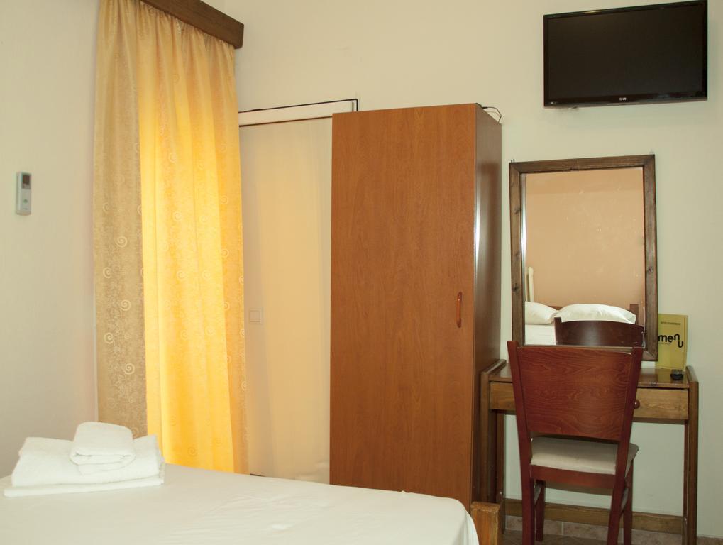 Stavrodromi Hotel Igumenica Exteriér fotografie